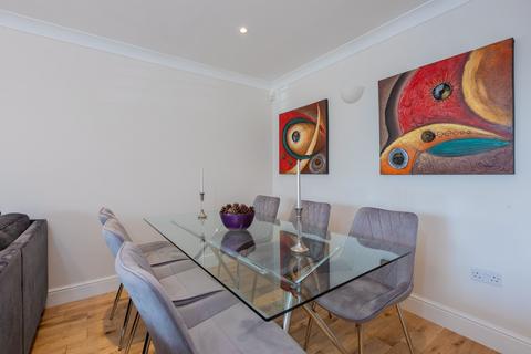 undefined, Reading Road, Wokingham RG41