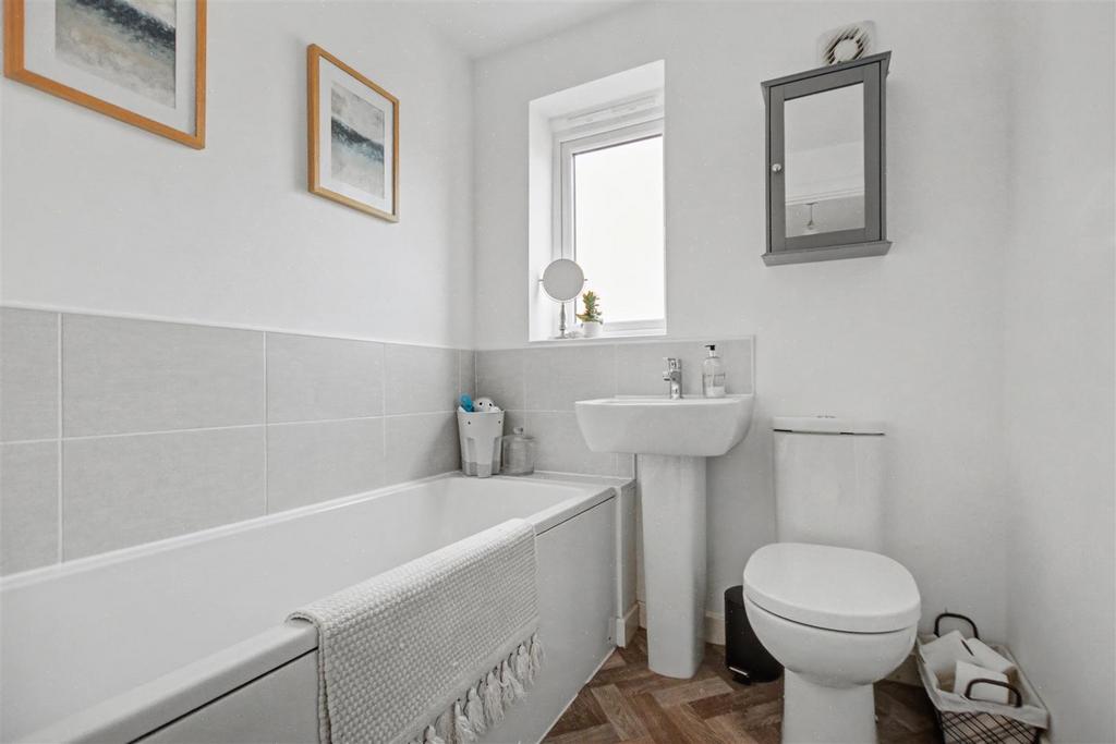 Bathroom.jpeg