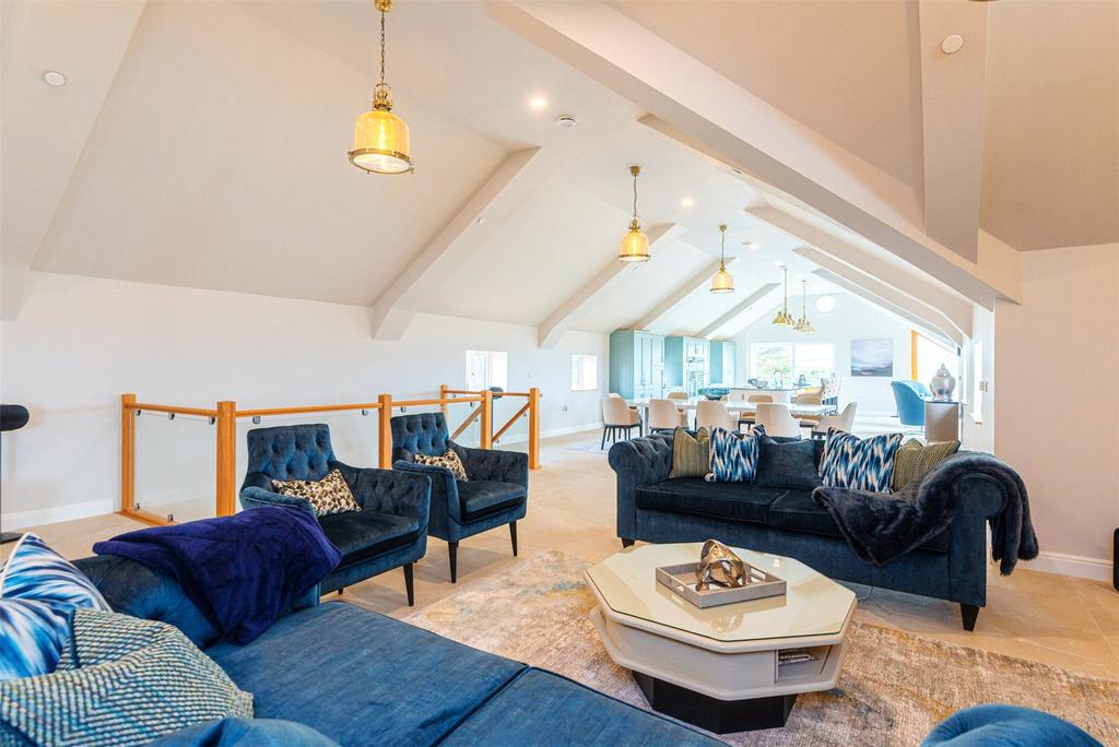Lounge Area