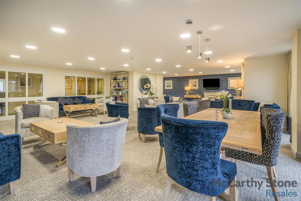8678166-interior22.jpg