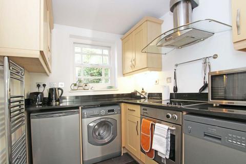 undefined, Princes Road, Richmond TW10