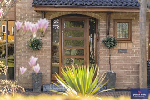 5 bedroom detached house for sale, Mountclair Court, Weston Favell, Northampton, NN3