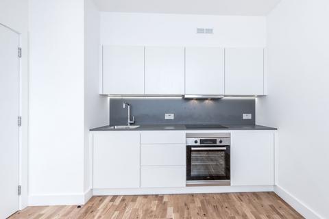 1 bedroom flat to rent, Flat 31 Gerard Court