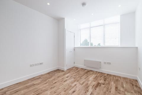1 bedroom flat to rent, Flat 31 Gerard Court