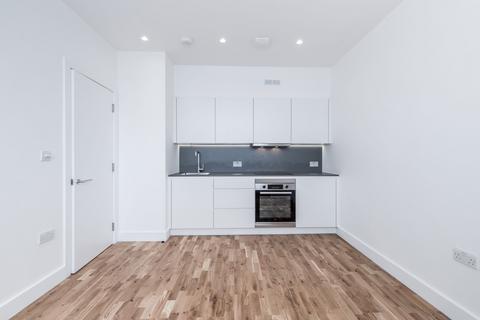 1 bedroom flat to rent, Flat 31 Gerard Court