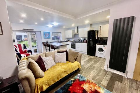 undefined, Maida Vale, Cleveleys FY5