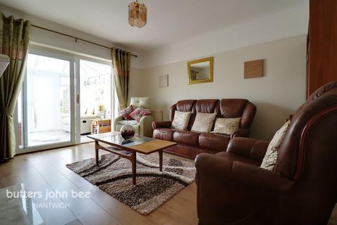 2 bedroom bungalow for sale, Green Lane, Nantwich