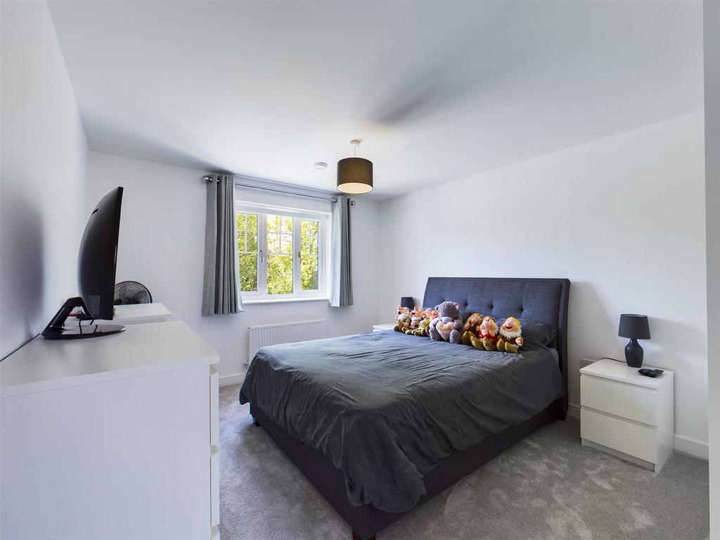 Main Bedroom