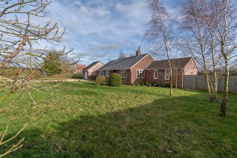 4 bedroom detached bungalow for sale, Back Lane, Mileham, PE32