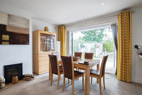 3 bedroom detached bungalow for sale, Springfield Avenue, Christchurch