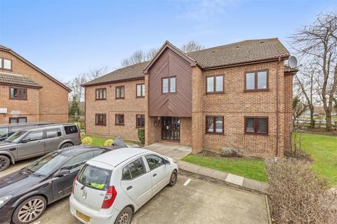 2 bedroom apartment for sale, Dormer Close, Aylesbury HP21