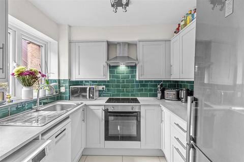 2 bedroom apartment for sale, Dormer Close, Aylesbury HP21
