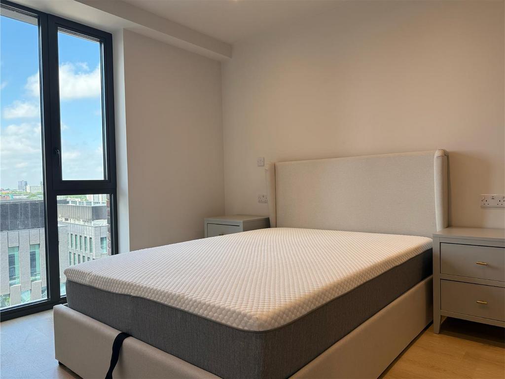 623 Bedroom 2-21.jpg