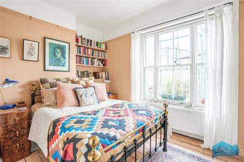 1 bedroom apartment for sale, Burghley Road, London, NW5