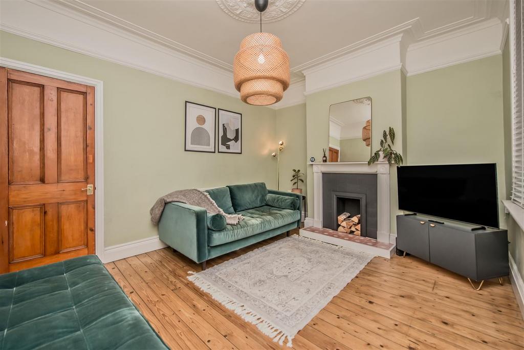 Living Room: