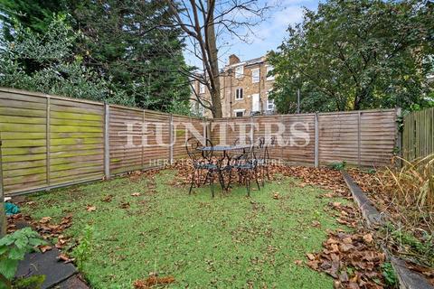 3 bedroom flat to rent, Kylemore Road, London, NW6