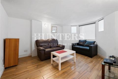 3 bedroom flat to rent, Kylemore Road, London, NW6