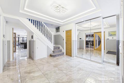 7 bedroom detached house for sale, Edgwarebury Lane, Edgware HA8