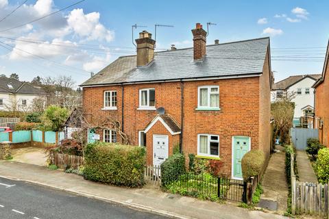2 bedroom terraced house for sale, Summers Road, Surrey GU7