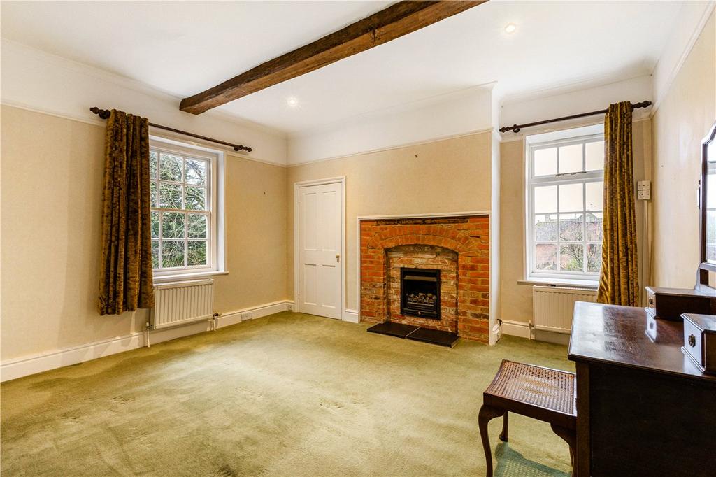 Main Bedroom