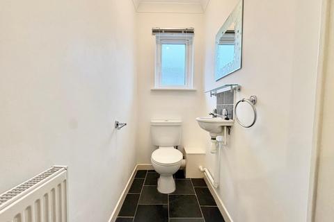 undefined, Cae Gwyrdd, Carmarthen SA33
