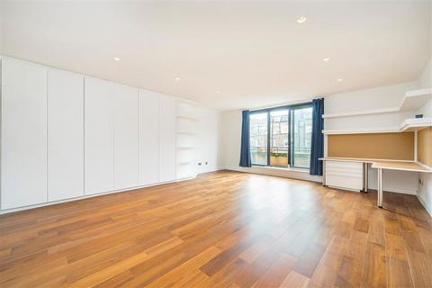 Studio for sale, Cromwell Road, London SW7