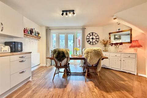 undefined, Canberra Crescent, Tiverton EX16