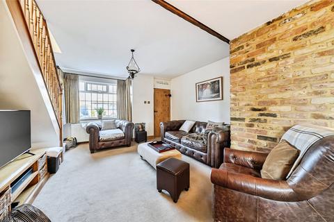 3 bedroom semi-detached house for sale, Westfield Road, Slough, Berkshire