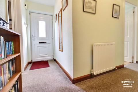 2 bedroom detached bungalow for sale, Shakespeare Avenue, Lichfield, WS14 9BE