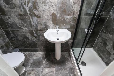 1 bedroom in a house share to rent, Brays Lane, Coventry CV2