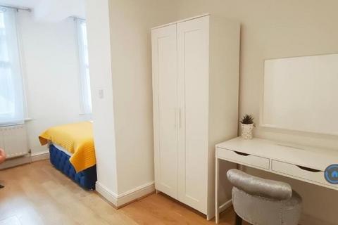 1 bedroom flat to rent, Brechin Place, London, SW7