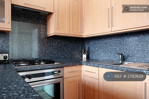 2 bedroom flat to rent, Montrose Terrace, Edinburgh, EH7