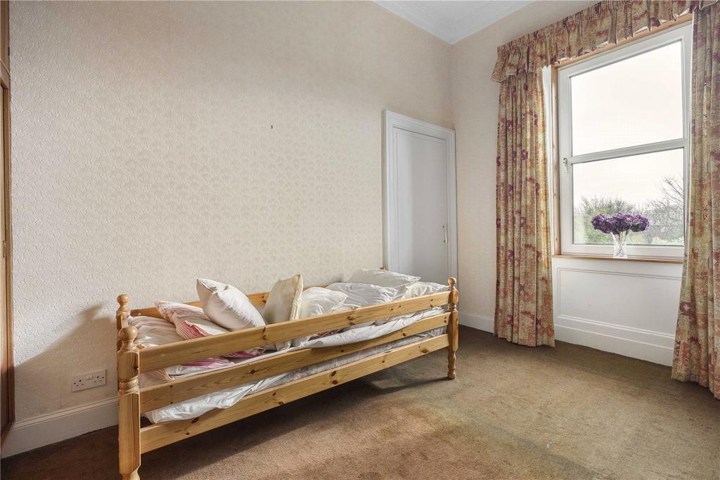 17/2 Stanely Road 17