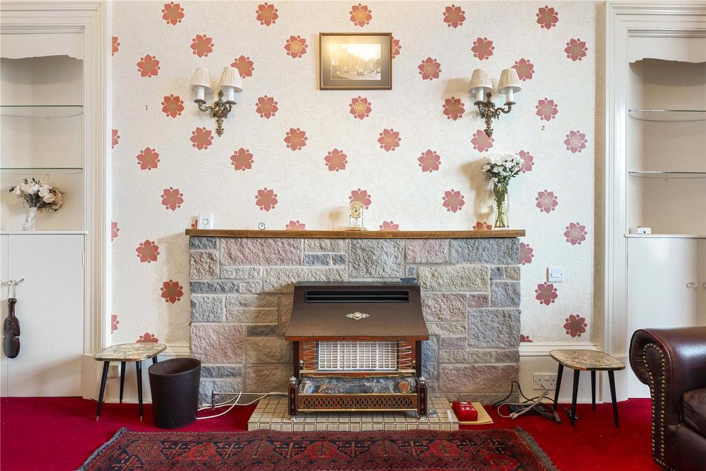 17/2 Stanely Road 3