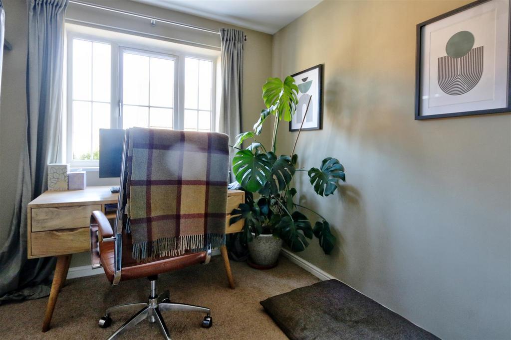 Bedroom 3.jpg