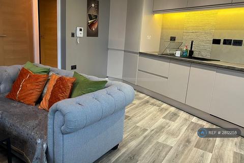 undefined, Mann Island, Liverpool, L3