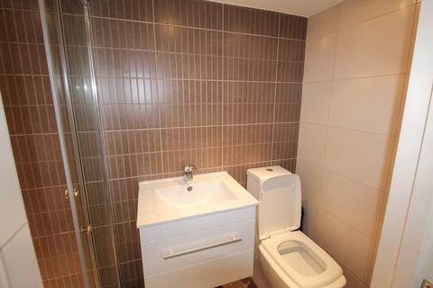 1 bedroom flat to rent, Flat 4 91A, Whitechapel High Street, London, E1 7RA, UK
