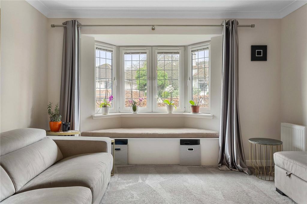 Hillpark Avenue 16