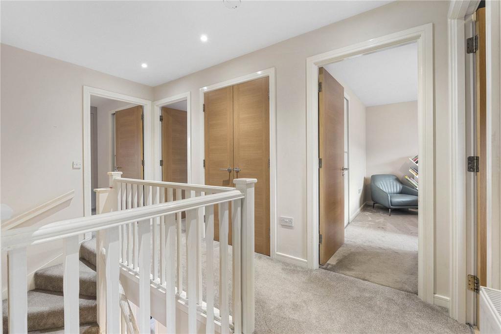 Hillpark Avenue 22