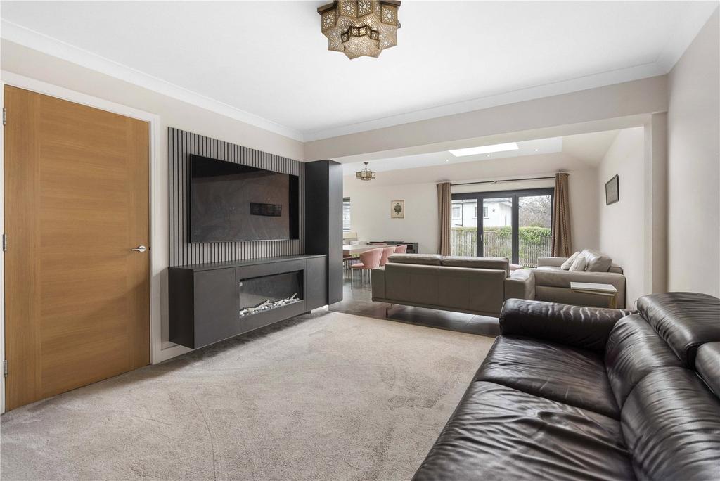 Hillpark Avenue 12