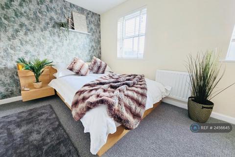 1 bedroom in a house share to rent, Dragoon Road, Colchester, CO2