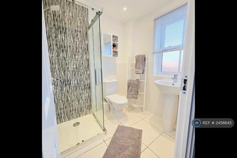 1 bedroom in a house share to rent, Dragoon Road, Colchester, CO2
