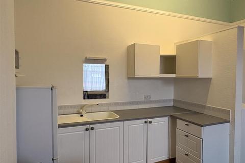 undefined, Third Floor Apartment , Regent Road, Leicester