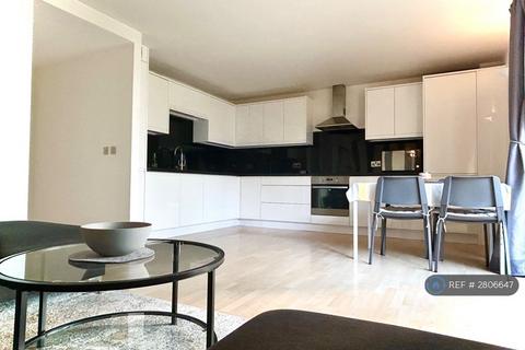 2 bedroom flat to rent, Deals Gateway, London, SE13
