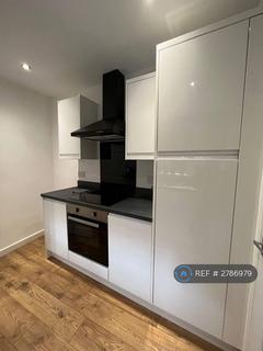 Studio to rent, Castle St, Nottingham, NG2