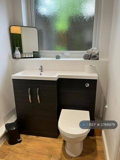 Studio to rent, Castle St, Nottingham, NG2