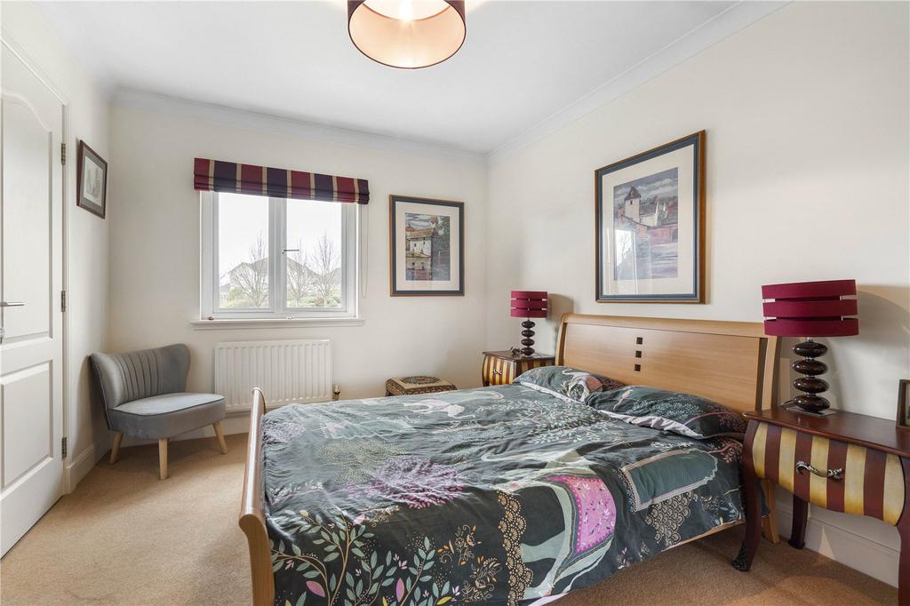 6 Burnbrae Avenue 27