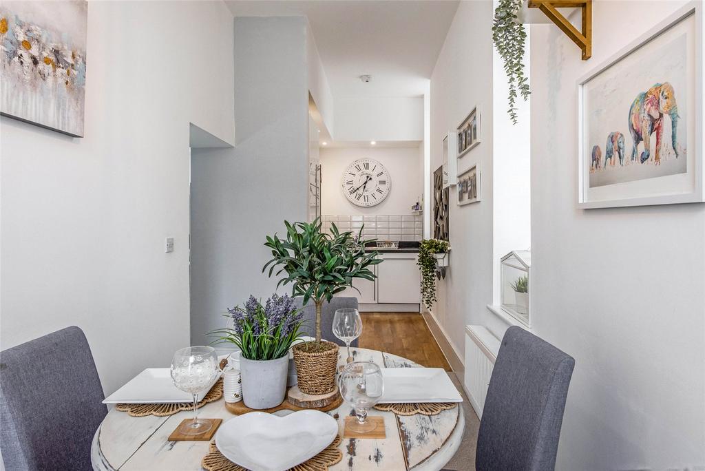 Dining &amp; Kitchen
