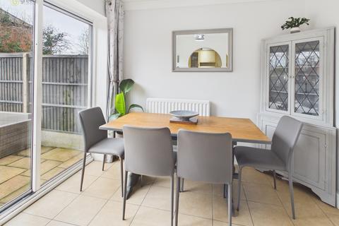 3 bedroom terraced house for sale, Balmoral Close, Tamworth, B79