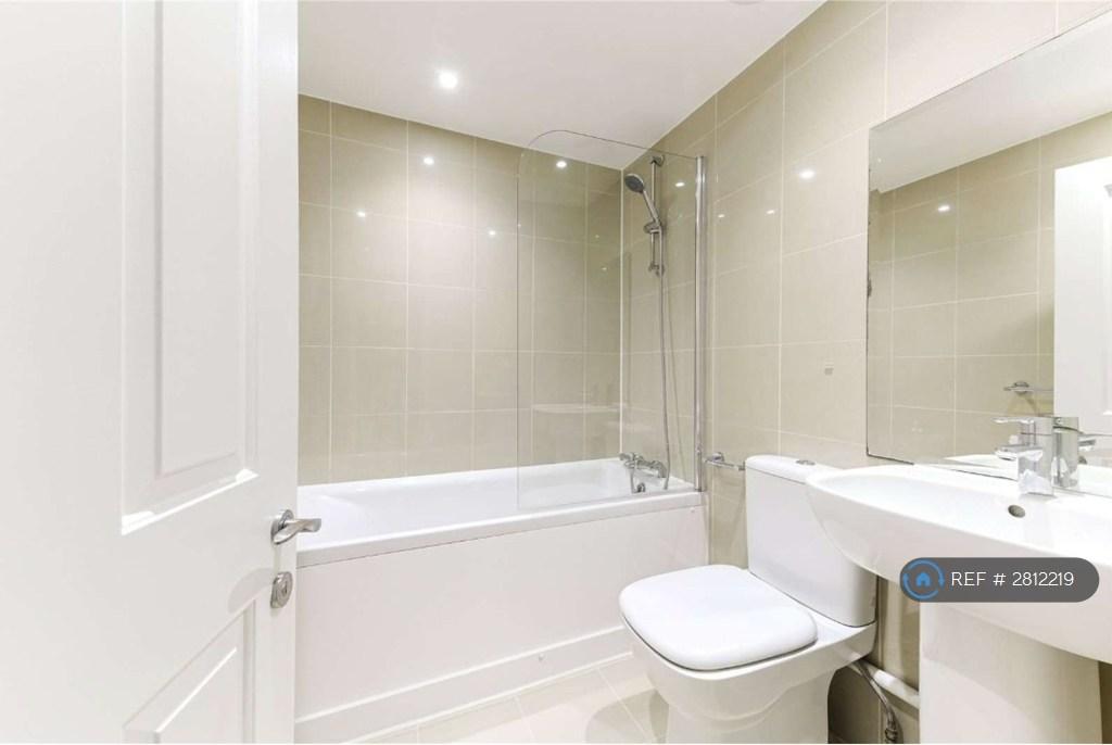 Bedroom 1 Ensuite